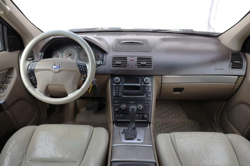 Volvo - XC90 - pic6