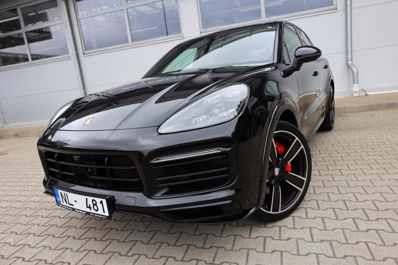 Porsche - Cayenne - pic2