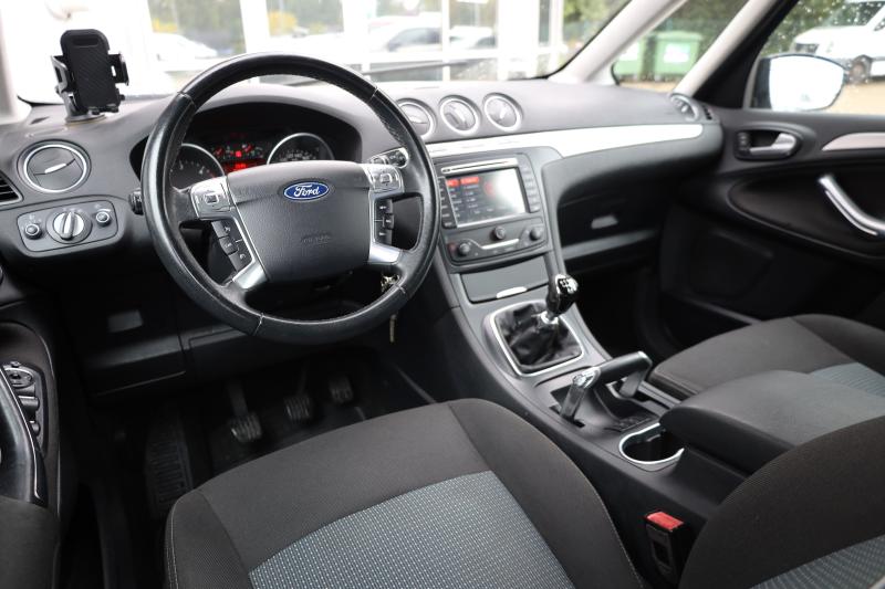 Ford - S-MAX - pic7