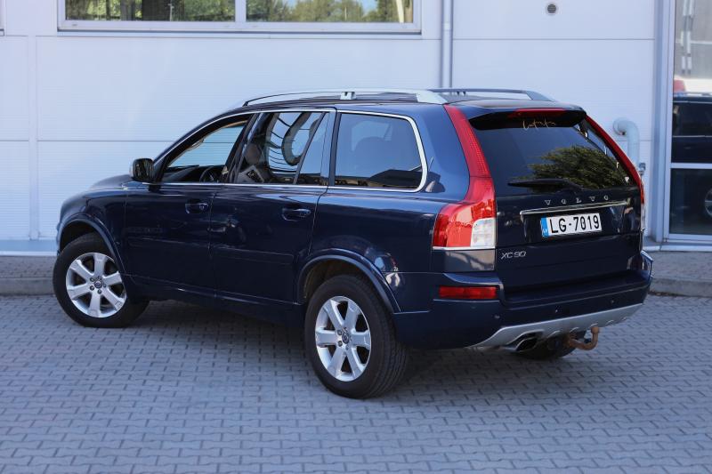Volvo - XC90 - pic5