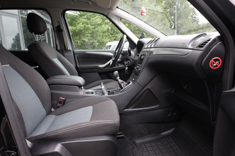 Ford - S-MAX - pic13