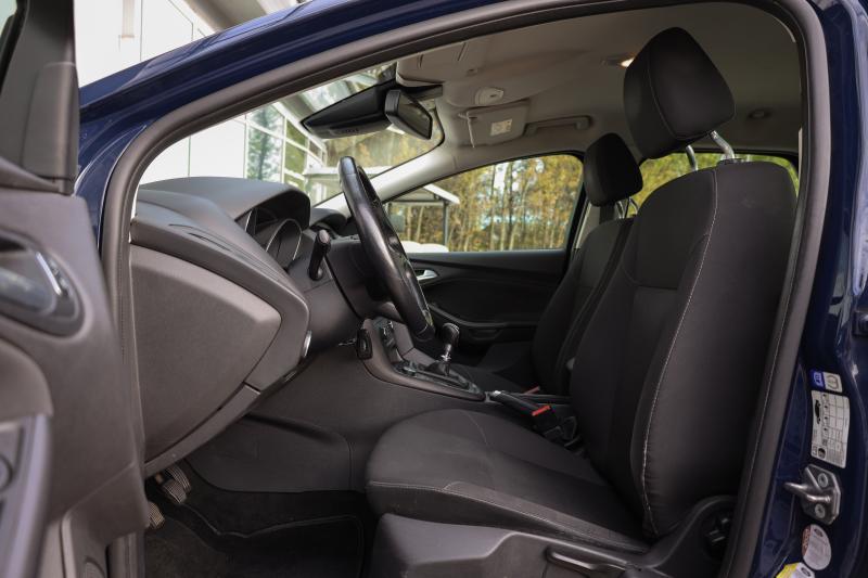 Ford - Focus - pic8