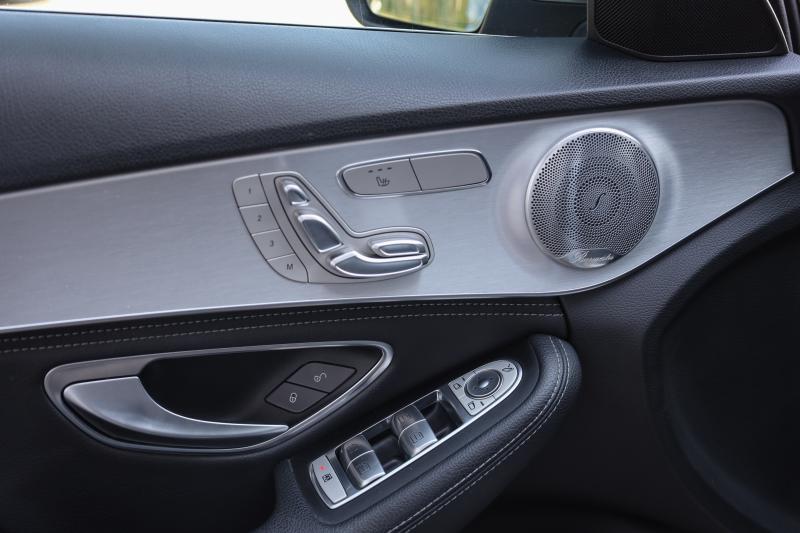Mercedes-Benz - C350 - pic12