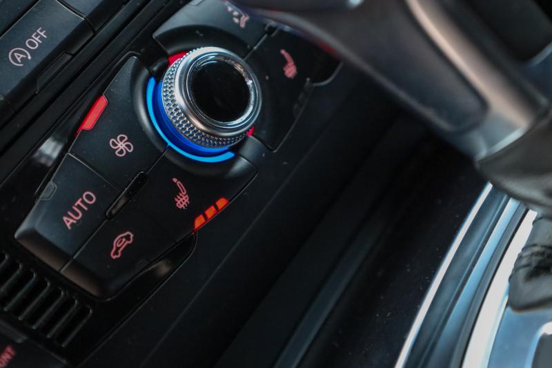 Audi - A4 - pic12
