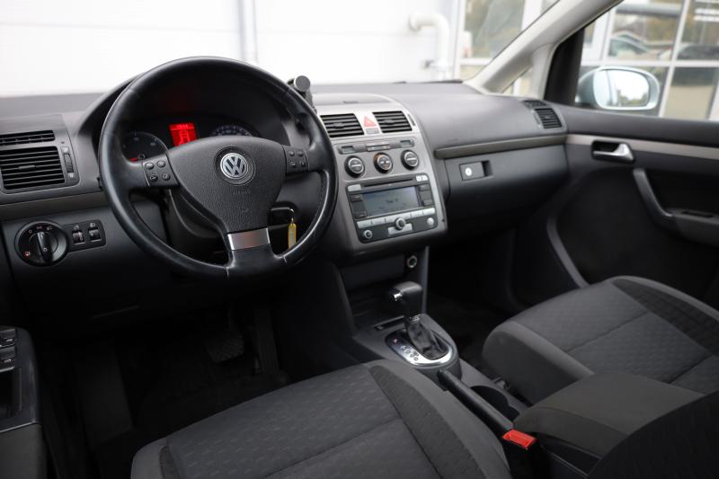 Volkswagen - Touran - pic7