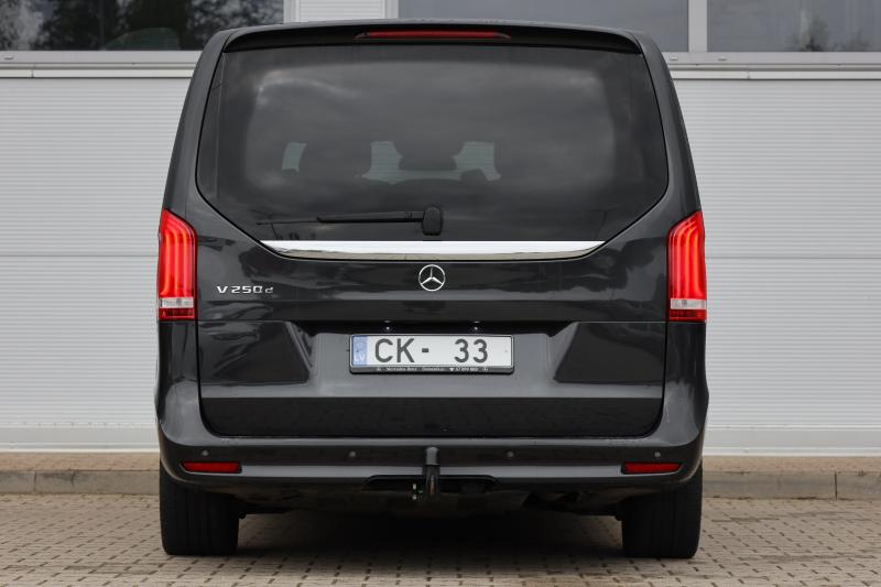 Mercedes-Benz - V250 - pic8