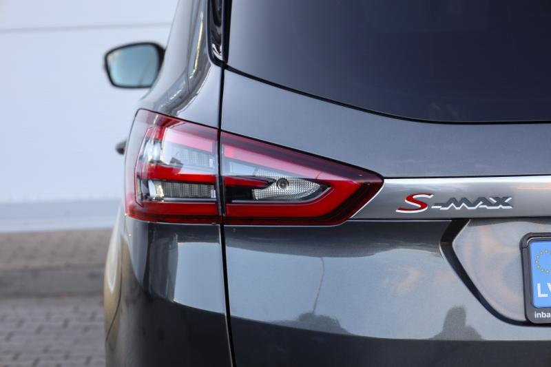 Ford - S-MAX - pic7
