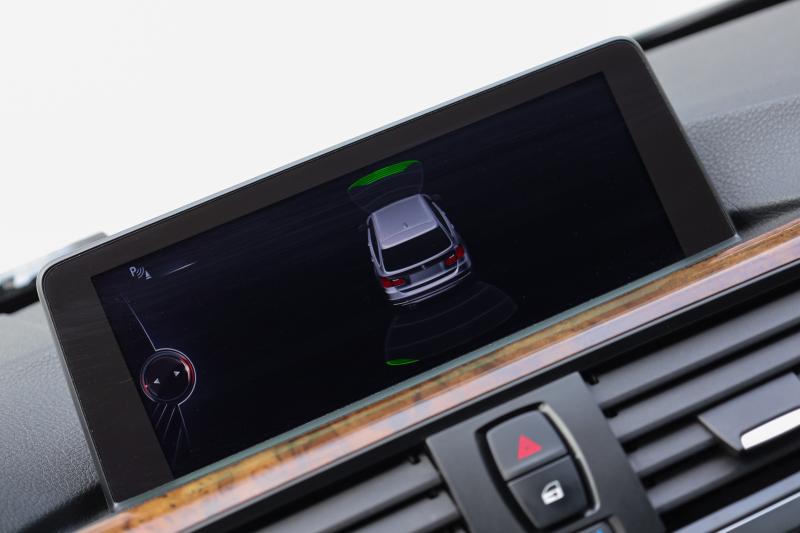 BMW - 330 - pic20