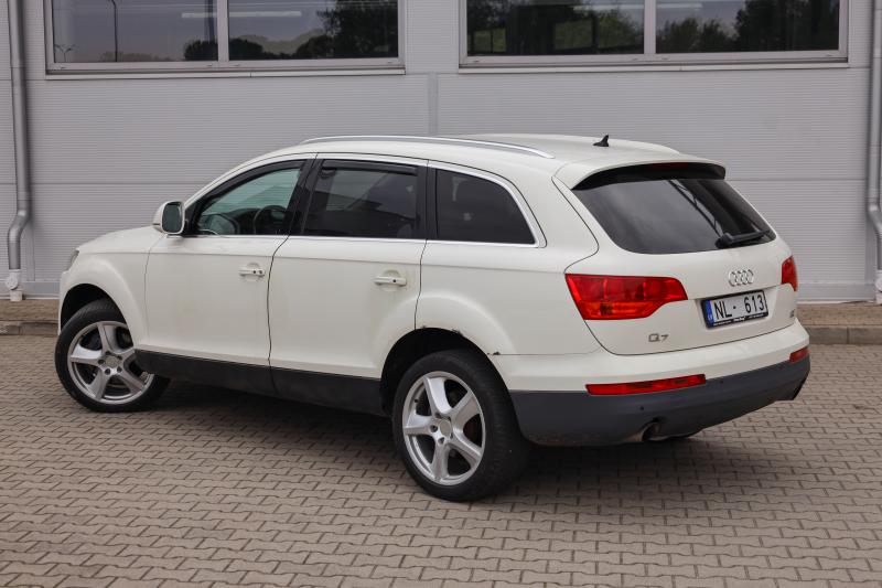Audi - Q7 - pic4