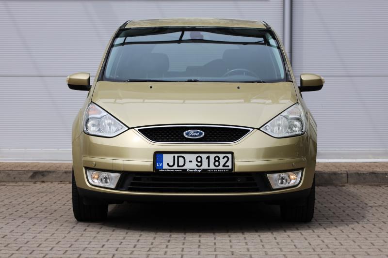Ford - Galaxy - pic3