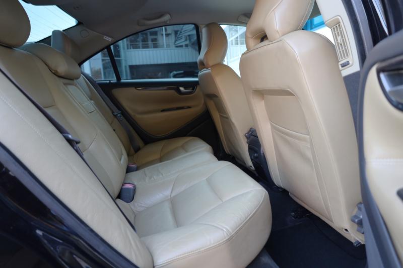 Volvo - S60 - pic14