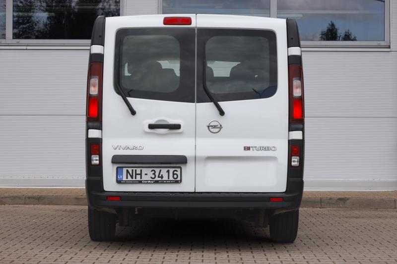 Opel - Vivaro - pic5