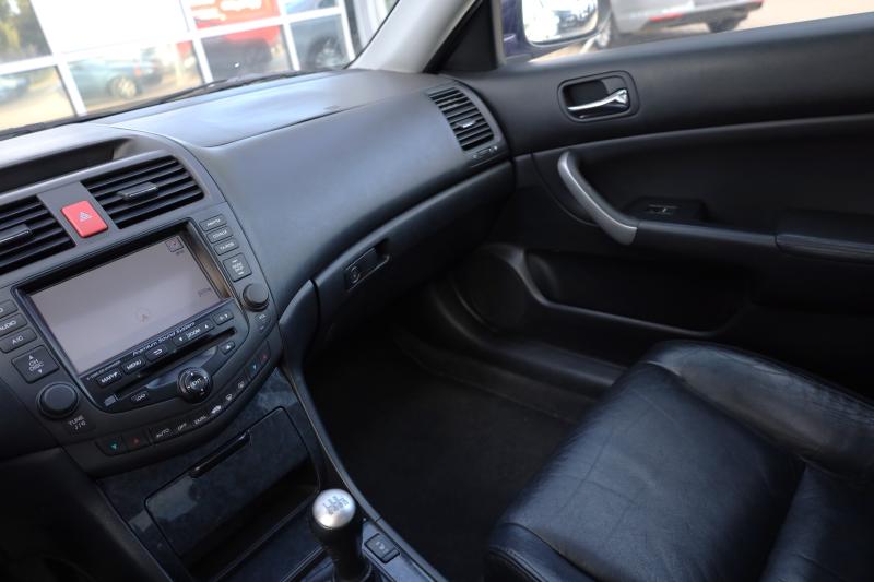 Honda - Accord - pic8