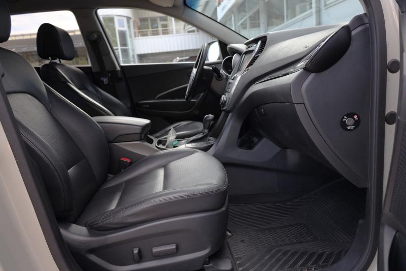 Hyundai - Santa Fe - pic13