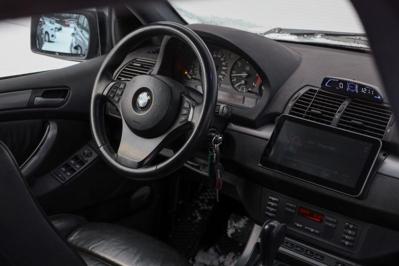 BMW - X5 - pic19