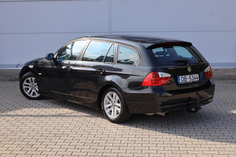 BMW - 318 - pic4