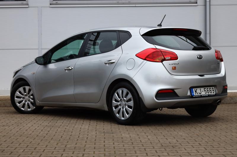Kia - cee'd - pic3