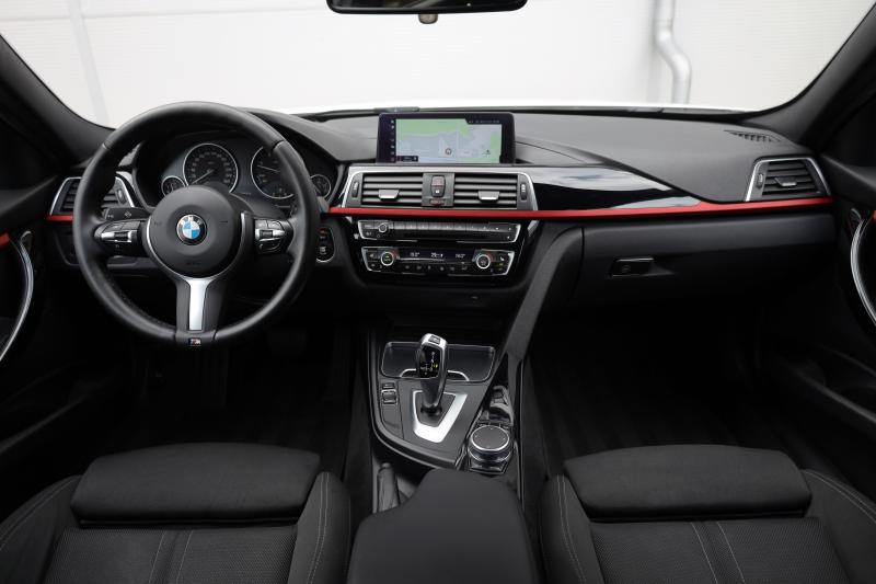 BMW - 320 - pic9