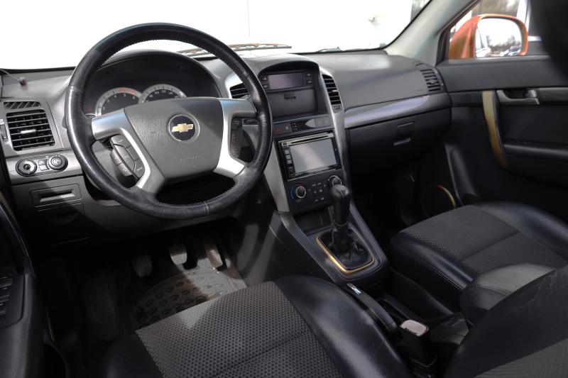 Chevrolet - Captiva - pic7