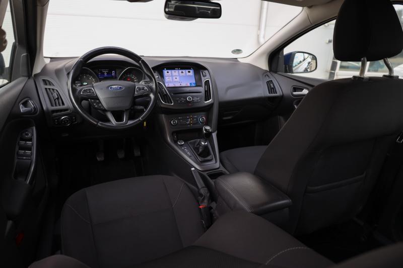 Ford - Focus - pic9