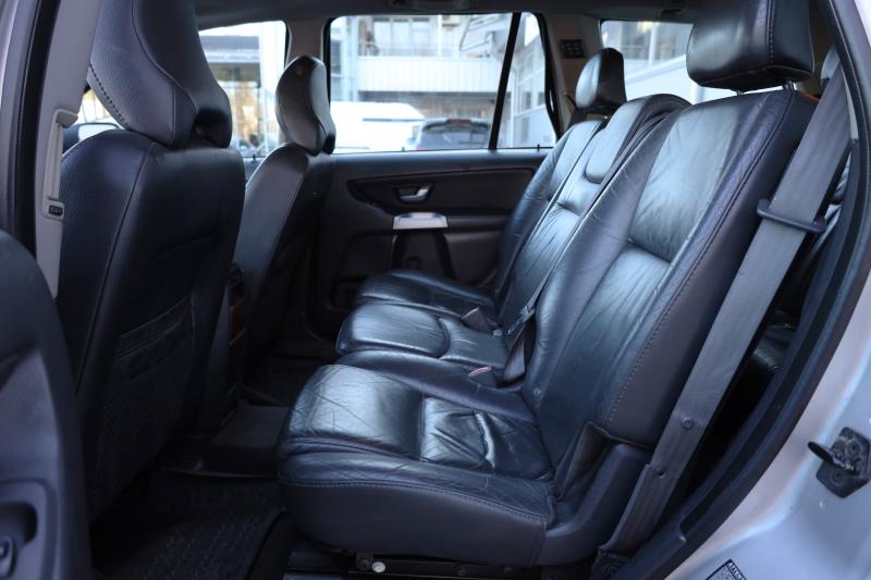 Volvo - XC90 - pic8