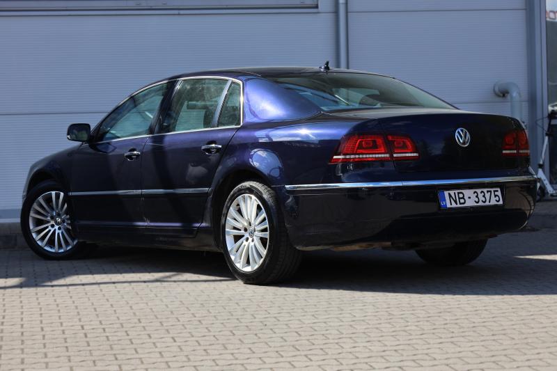Volkswagen - Phaeton - pic6
