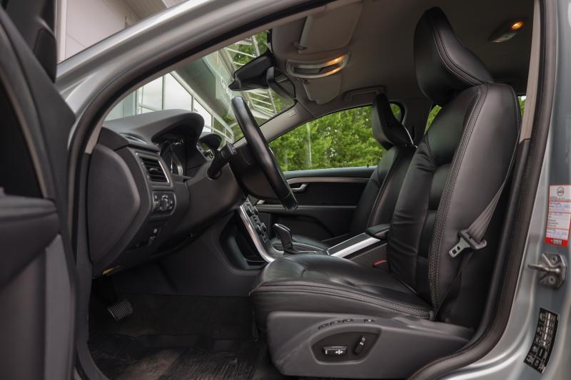 Volvo - XC70 - pic11