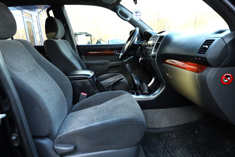 Toyota - Land Cruiser - pic12