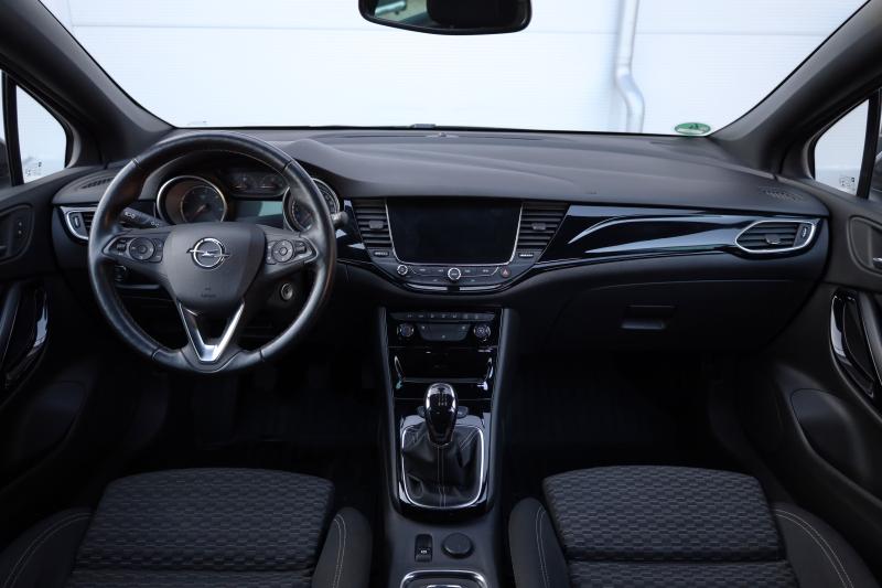 Opel - Astra - pic7