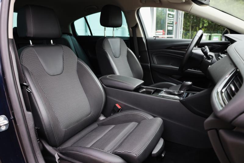 Opel - Insignia - pic14