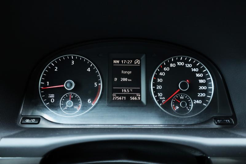 Volkswagen - Touran - pic21