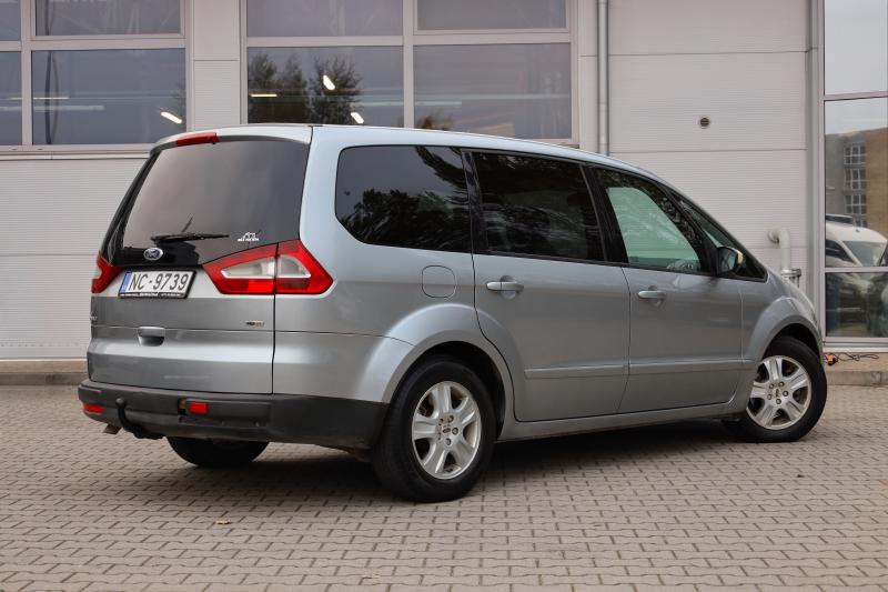 Ford - Galaxy - pic5