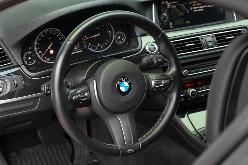 BMW - 520 - pic11