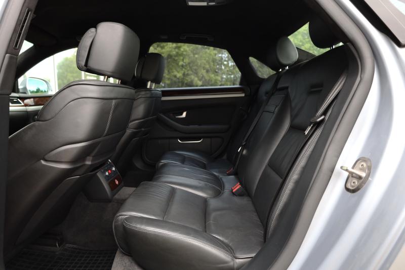 Audi - A8 - pic15