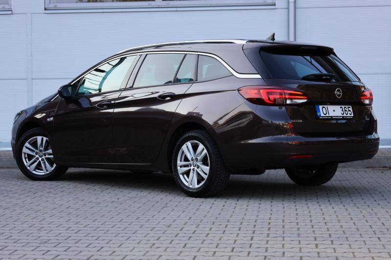 Opel - Astra - pic4