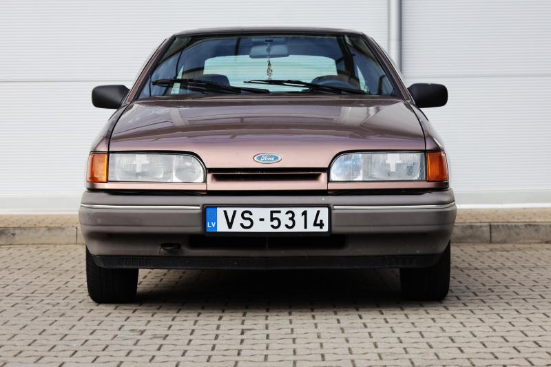 Ford - Scorpio - pic3
