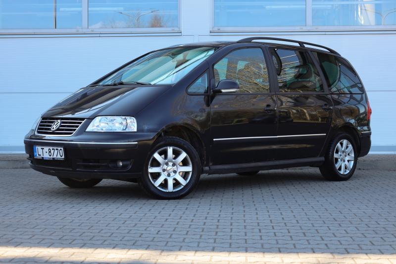 Volkswagen - Sharan - pic1
