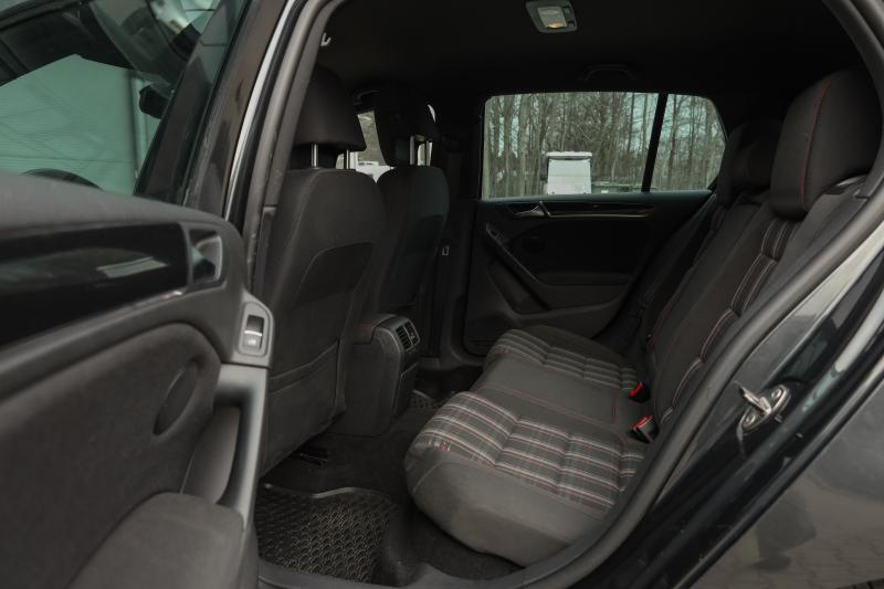 Volkswagen - Golf - pic15