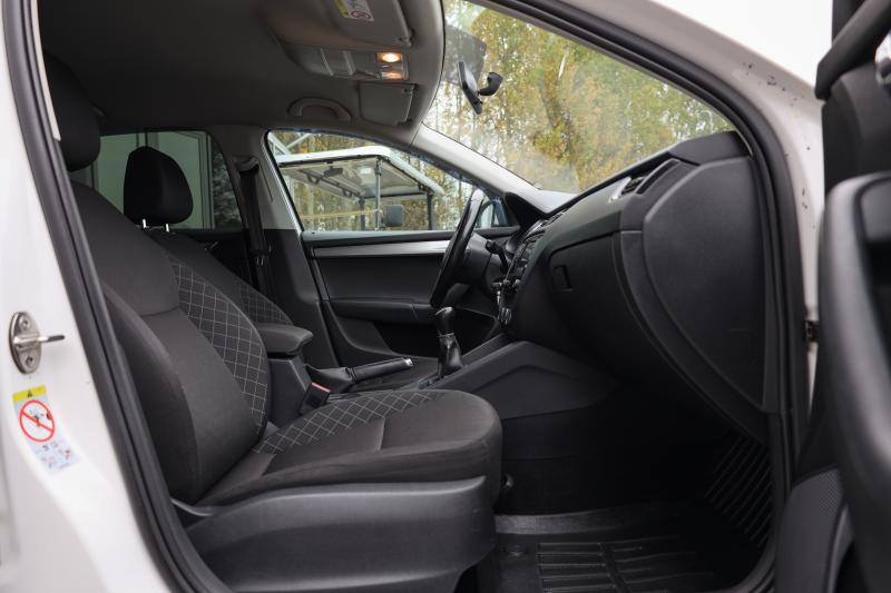 Skoda - Octavia - pic12