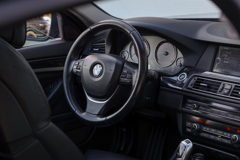 BMW - 530 - pic19