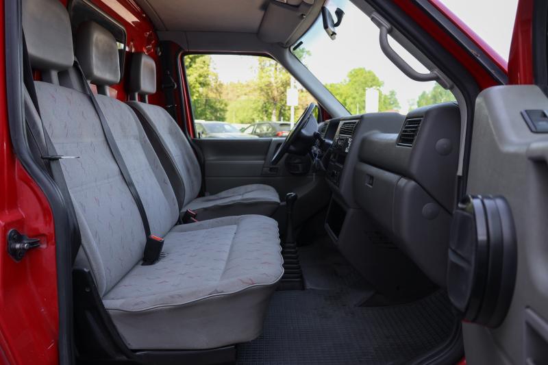 Volkswagen - Transporter - pic15