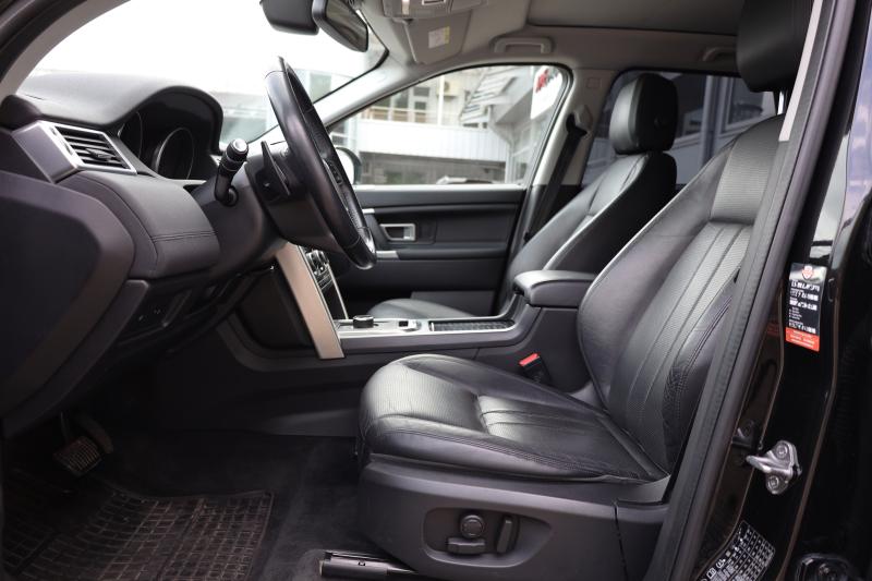 Land Rover - Discovery Sport - pic12