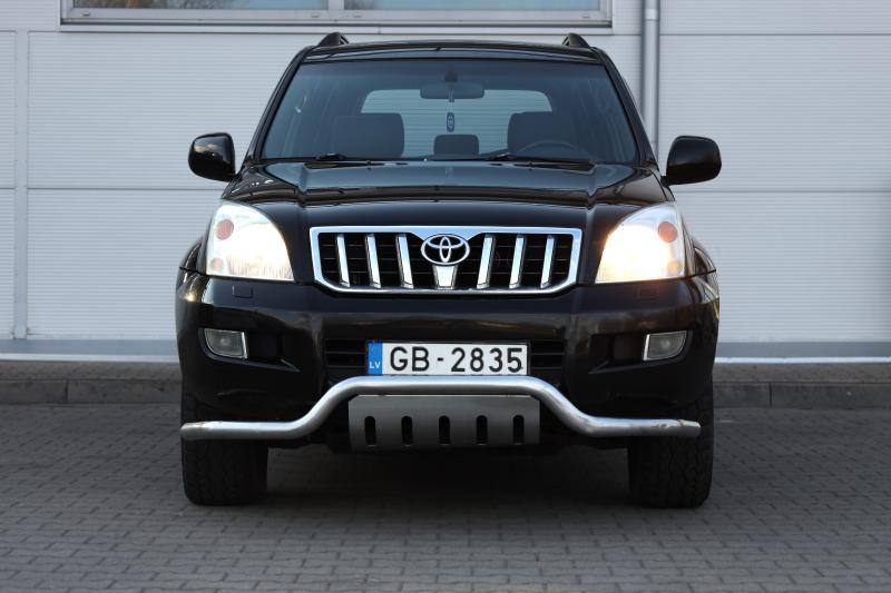 Toyota - Land Cruiser - pic4