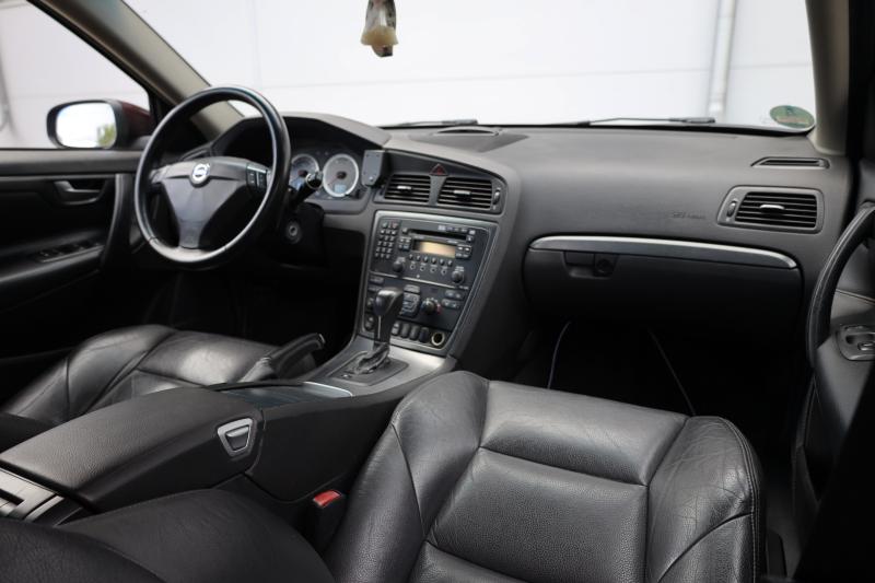 Volvo - V70 - pic14