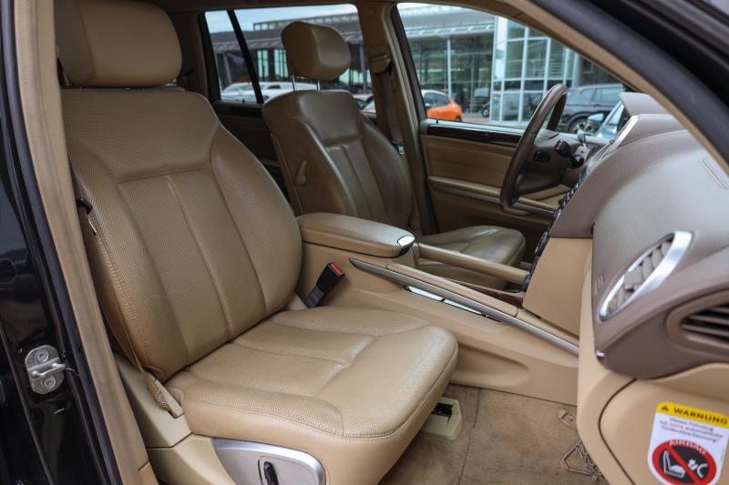 Mercedes-Benz - GL320 - pic20