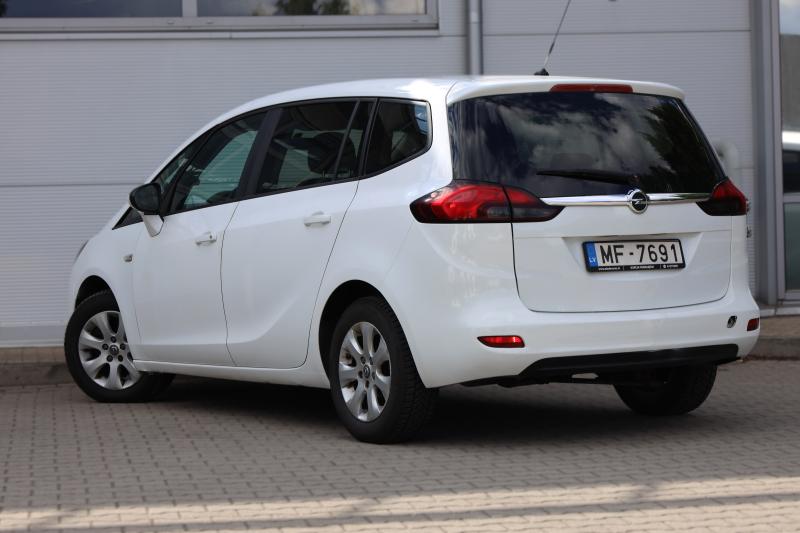Opel - Zafira - pic3