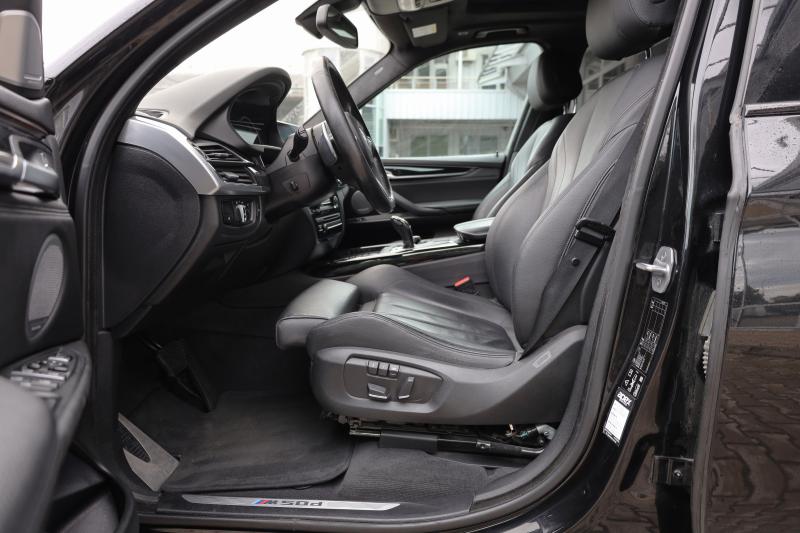 BMW - X5 - pic12