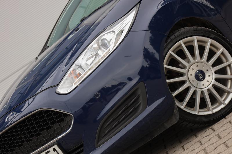 Ford - Fiesta - pic2