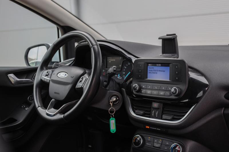 Ford - Fiesta - pic13