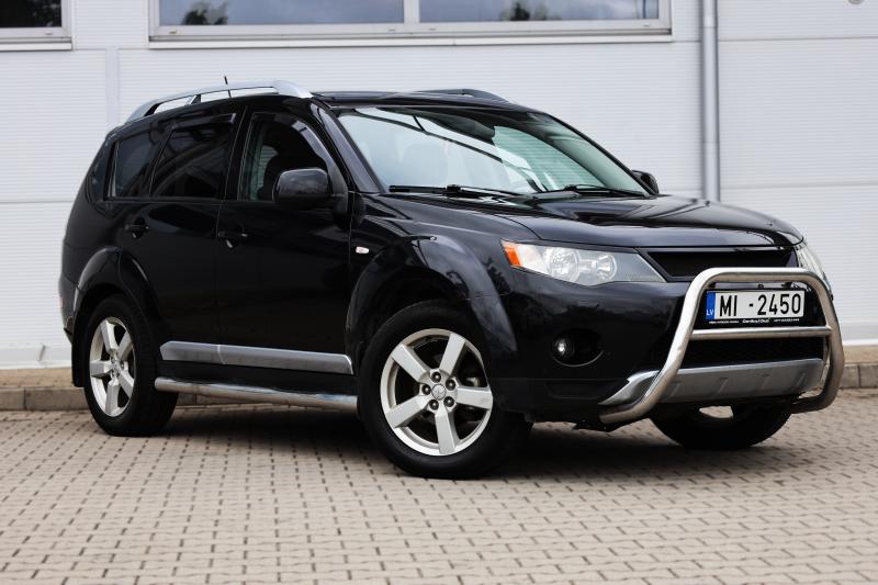 Mitsubishi - Outlander - pic2